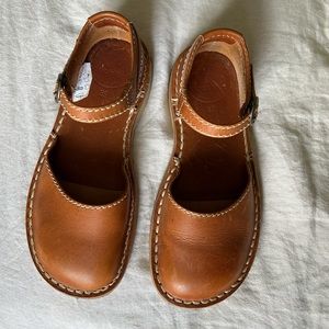 Brown Duckfeet Mols Size 39